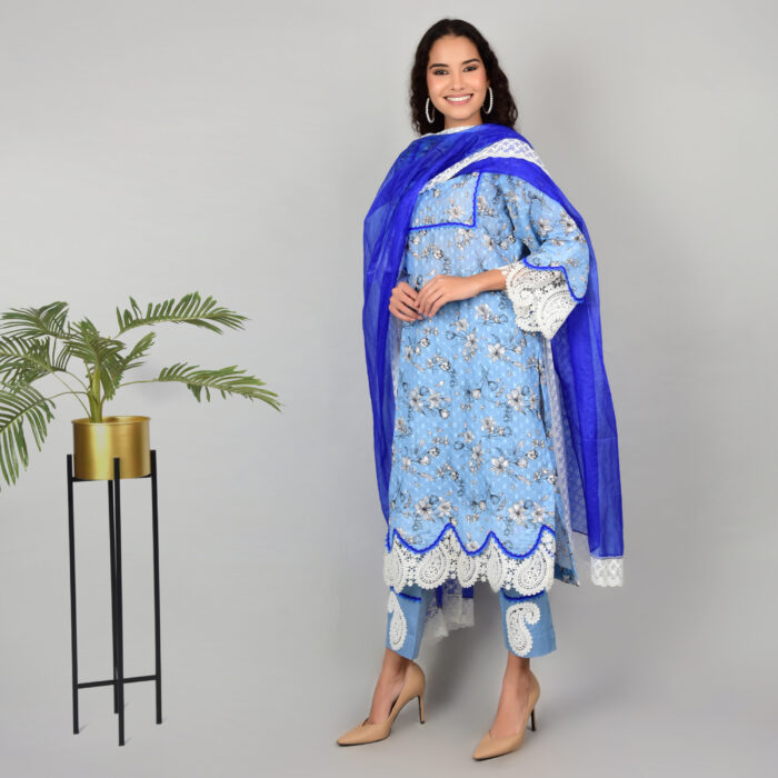Blue Pakistani Salwar Kameez